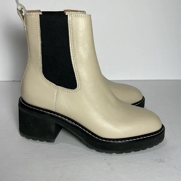 Madewell Kristin Chelsea Boots Size 6.5